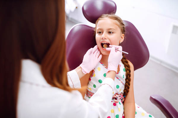 Early orthodontic review children